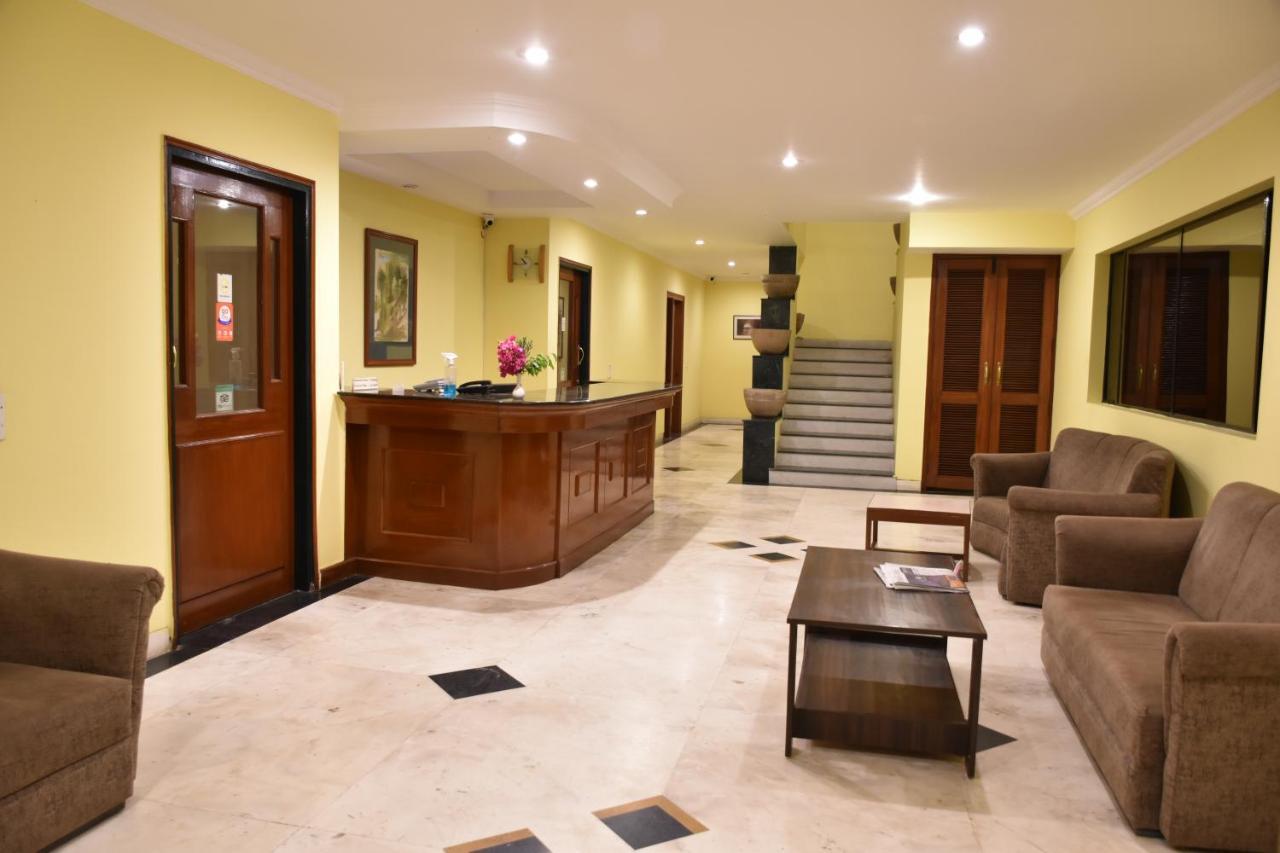 קג'ורהו Greenwood Hotel מראה חיצוני תמונה