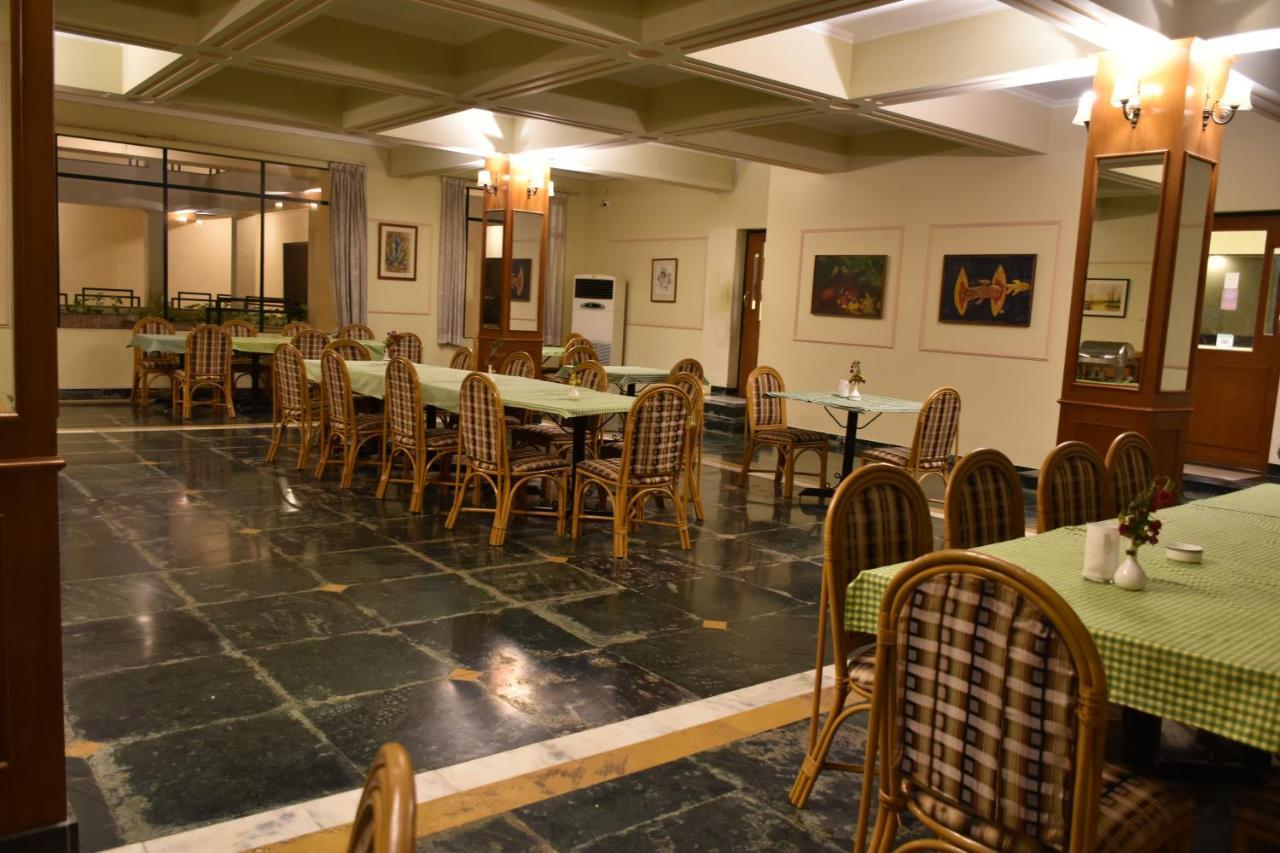 קג'ורהו Greenwood Hotel מראה חיצוני תמונה